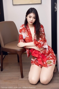 [Xiuren秀人网]2022.10.20 NO.5736 可乐Vicky[53+1P／391MB]