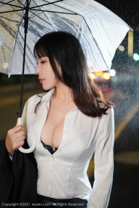 [XiuRen秀人网] 2021.05.08 No.3383 乔漫妮mina [57P554MB]
