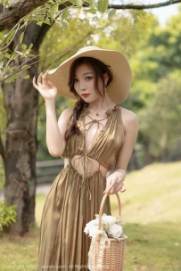 [XIUREN秀人网]2021.08.23 No.3837 芝芝Booty [81P822MB]