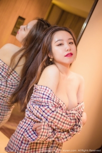 [XIUREN秀人网]2017.09.28 No.823 吃白菜的vi菜菜[48+1P192M]